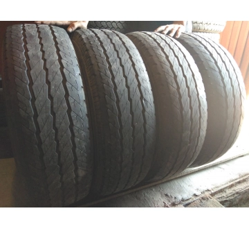 Continental Vanco 8 215R 14C