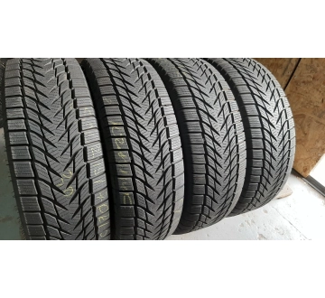 Radar RW-5.///.. 215/70R 15