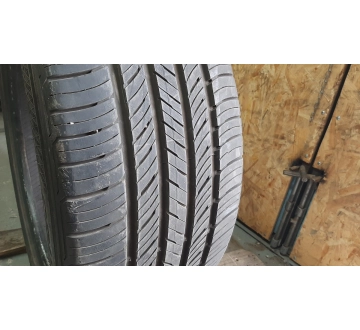Kumho CrugenHP71 275/45R 20