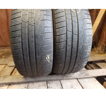 Pirelli Sottozero Winter 240//. 235/50R 17