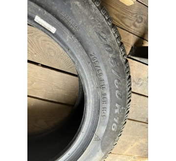 Зимние б/у шины Pirelli SottozeroWinter210.//. 205 /60 R 16 — фото 4