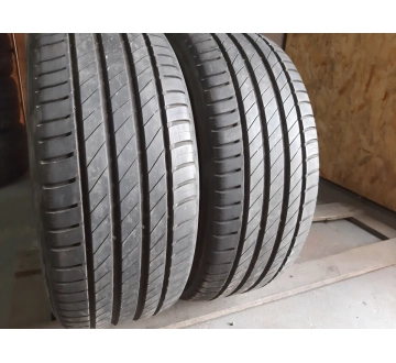 Kleber Dynaxer HP 4./.. 215/50R 17