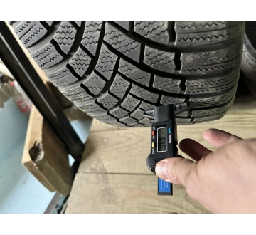 Зимние б/у шины Bridgestone Blizzak LM005 .//.. 235 /45 R 18 — фото 3