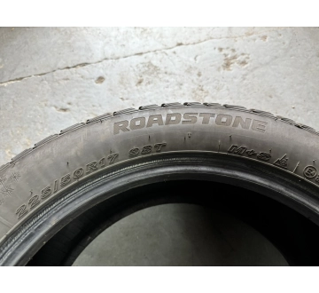 Зимние б/у шины Roadstone Winguard Ice Plus 225 /50 R 17 — фото 5
