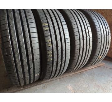 Качественные шины бу:  Hankook Ventus S1 SUV EVO 2  ..  ., шины б у R 17 фото