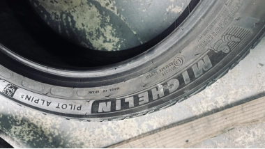 Зимние б/у шины Michelin Pilot Alpin 5.//.. 225 /50 R 18 — фото 4