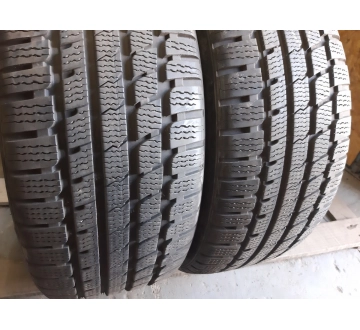 Kumho I Zen KW 27  .. 225/40R 19