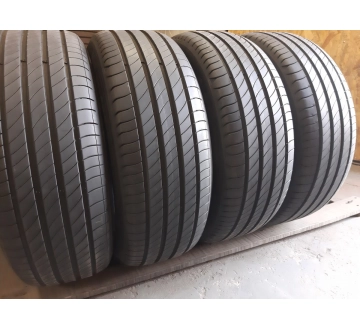 Michelin Primacy 4   . …. 205/55R 17