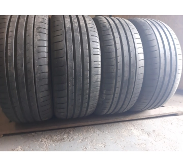 Nexen Nfera RU1 SUV  . . .. 225/50R 17