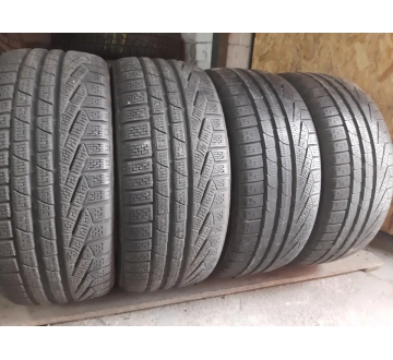 Pirelli Sotozero Winter 240    …./ 235/40R 19