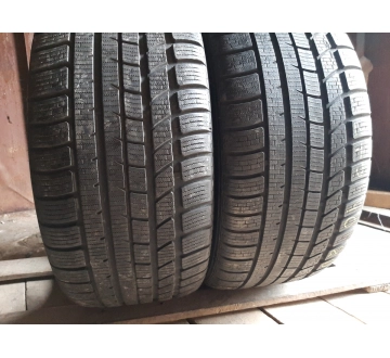 Hankook Ice Bear W 300A  . … 275/40R 20