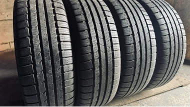 Continental Conti Winter Contact 810S  .. . . 205/55R 17