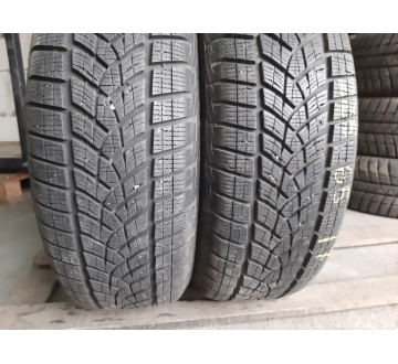 GoodYear Ultra Grip Performance  .  .  …// 225/65R 17