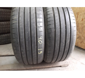 Good Year Eagle F1 Asymmetric 6  … 235/40R 19