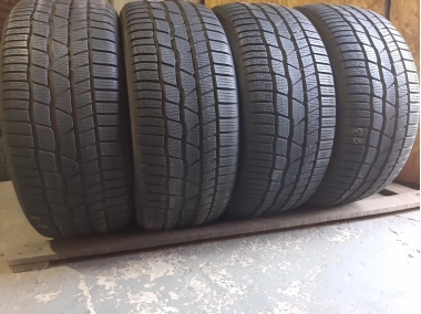 Continental ContiWinterContact TS830P../ 235/40R 18