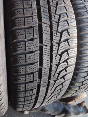 Зимние б/у шины Hankook Winter I Cept Evo 2  ..  .  . 225 /55 R 17 — фото 5