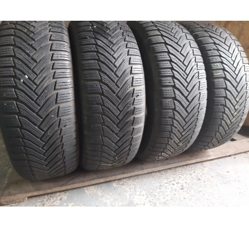 Michelin Alpin 6   .. / ../ 215/60R 16