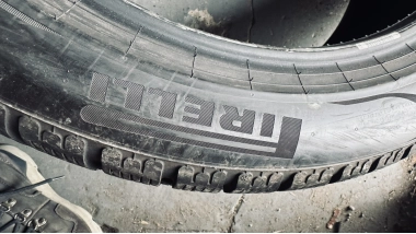 Зимние б/у шины Pirelli Sotozero 3    .   ./.. 225 /45 R 19 — фото 2
