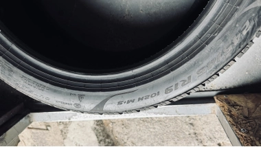 Зимние б/у шины Pirelli Sotozero 3    .   ./.. 225 /45 R 19 — фото 5