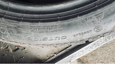 Зимние б/у шины Pirelli Sotozero 3    .   ./.. 225 /45 R 19 — фото 6