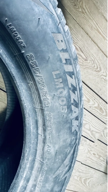 Зимові шини б/у Bridgestone Blizzak LM-005 255 /50 R 19 — фото 6