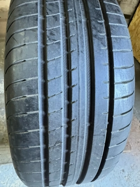 GoodYear Eagle F1 Asymmetric 3 . . ./. 235/45R 18