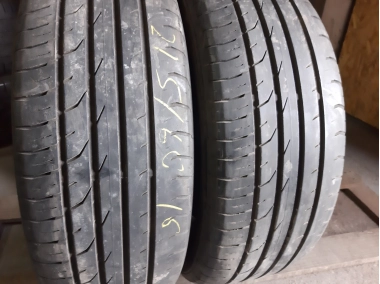 Continental Conti Premium Contact 2  .  . 215/60R 16