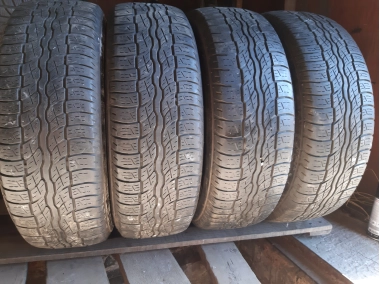 Bridgestone Dueler H/T 687 225/65R 17