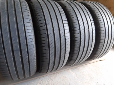 Michelin Primacy 4 235/55R 17