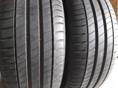 Michelin Primacy 3   . 215/55R 17