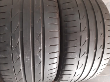 Bridgestone Potenza S001 255/35R 19