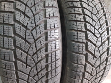 GoodYear UltraGripPerformance+  . . 225/60R 18
