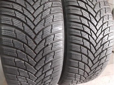 Firestone WinterHawk 4  .. .. 225/45R 19