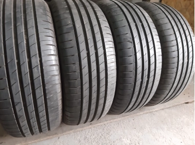Good Year Efficient Grip .   .. 205/55R 16