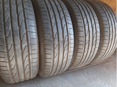 Bridgestone Dueler HP Sport  ..  .. 235/45R 19