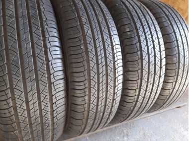 Michelin Latitude Tour HP   …/. 215/70R 16