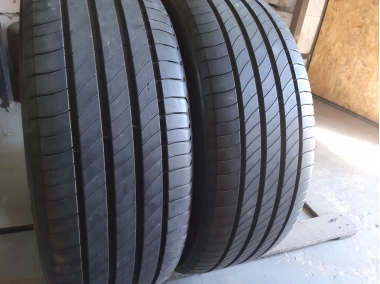 Michelin Primacy 4  ..  . 235/55R 19