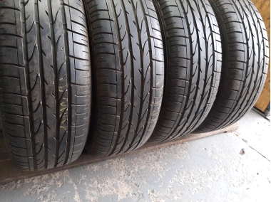 Bridgestone Dueler H/P Sport 215/65R 16