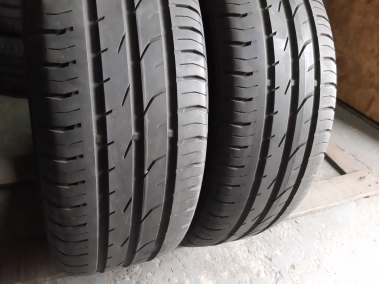 Continental Conti Premium Contact 2  . 205/60R 16