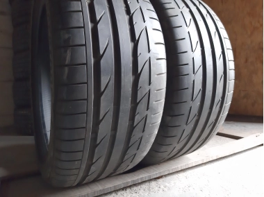 Bridgestone Potenza S001 275/40R 19