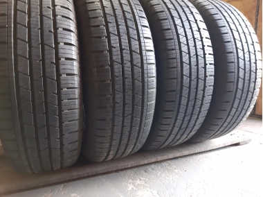 Continental Cross Contact     . 215/65R 16