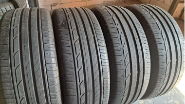 Bridgestone Turanza T001  . . 215/60R 16