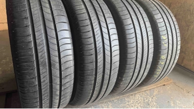 Michelin Energy Saver..    . 205/60R 16