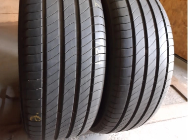 Michelin Primacy 4   .  . 215/55R 17