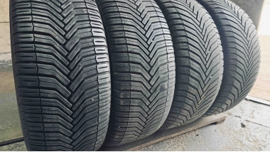 Michelin Cross Climate 245/45R 18