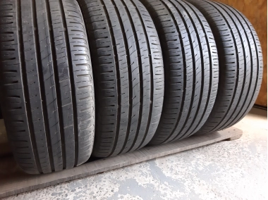 Barum Bravuris 3 215/50R 17
