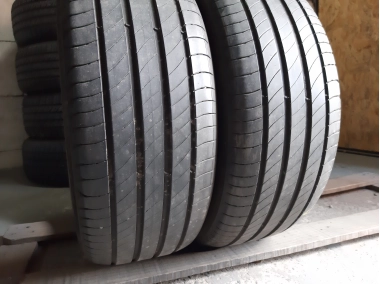 Michelin Primacy 4   .    . 215/50R 17