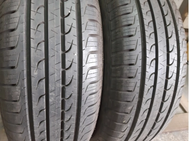 Good Year Efficient Grip Suv 4*4 215/65R 16
