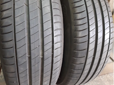 Michelin Primacy 3   ..   . 215/65R 16