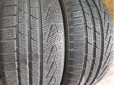 Pirelli Sottozero Winter 270 235/40R 19